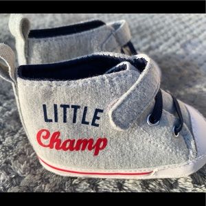 Carter’s Little Champ NB Baby Sneakers